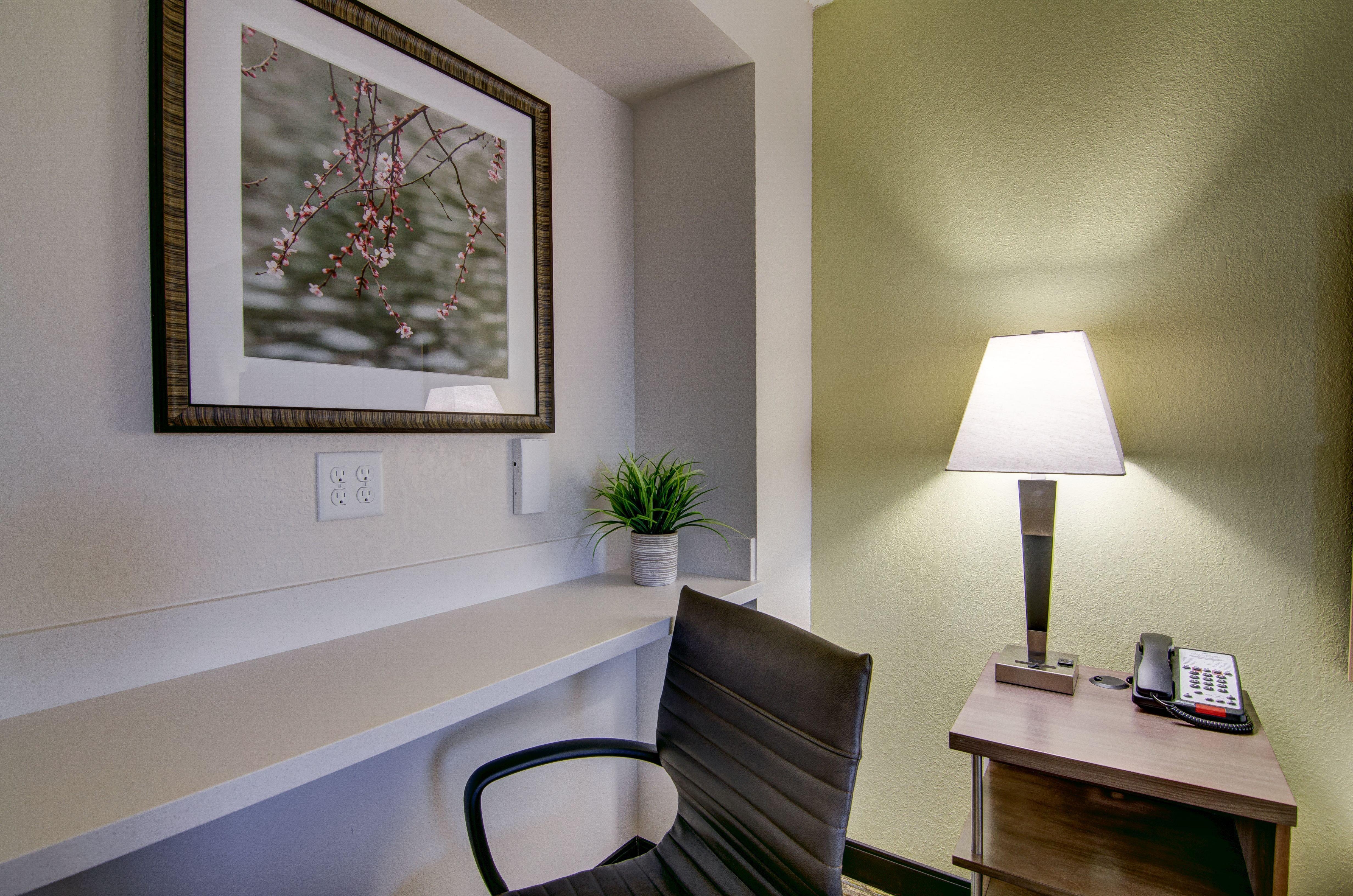 Candlewood Suites Richmond - West Broad By Ihg Dumbarton Exterior photo